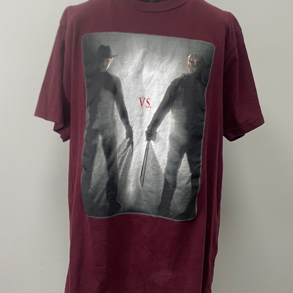 Freddy Vs Jason Movie T Shirt XL Horror Film Graphic Print Tee - Picture 1 of 3